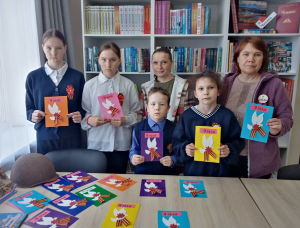 Мастер-класс «Открытка ко Дню победы» в Новояхакасинской сельской библиотеке