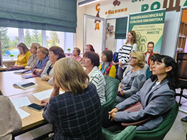В Вурнарском округе успешно прошел выездной библиотечный семинар