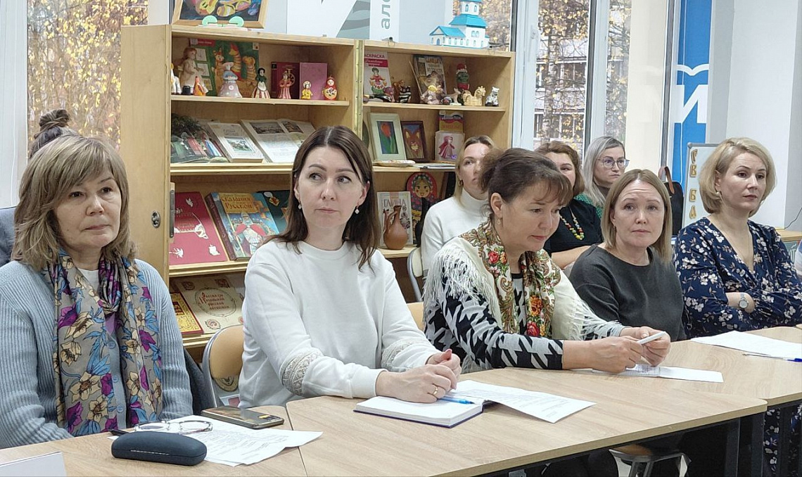 Практико-ориентированный семинар «Эффективные практики Территорий общения подростков (ТОП)»