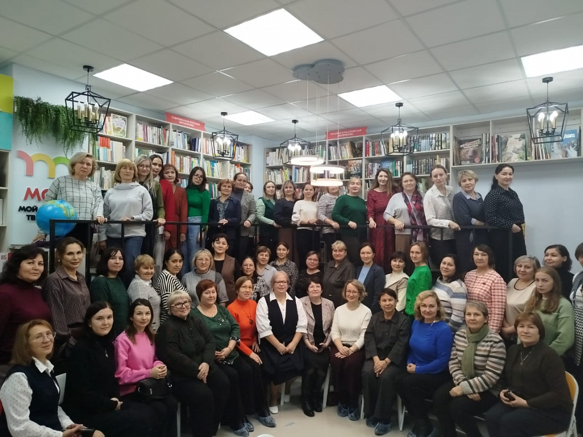 Сотрудники Центральной библиотеки Вурнарского муниципального округа приняли участие в мастер-форуме «Стратегия развития библиотек Чувашии»