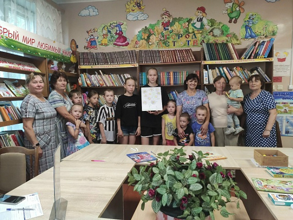 День семьи, любви и верности: в библиотеках Вурнарского округа создали пространство для тёплого общения